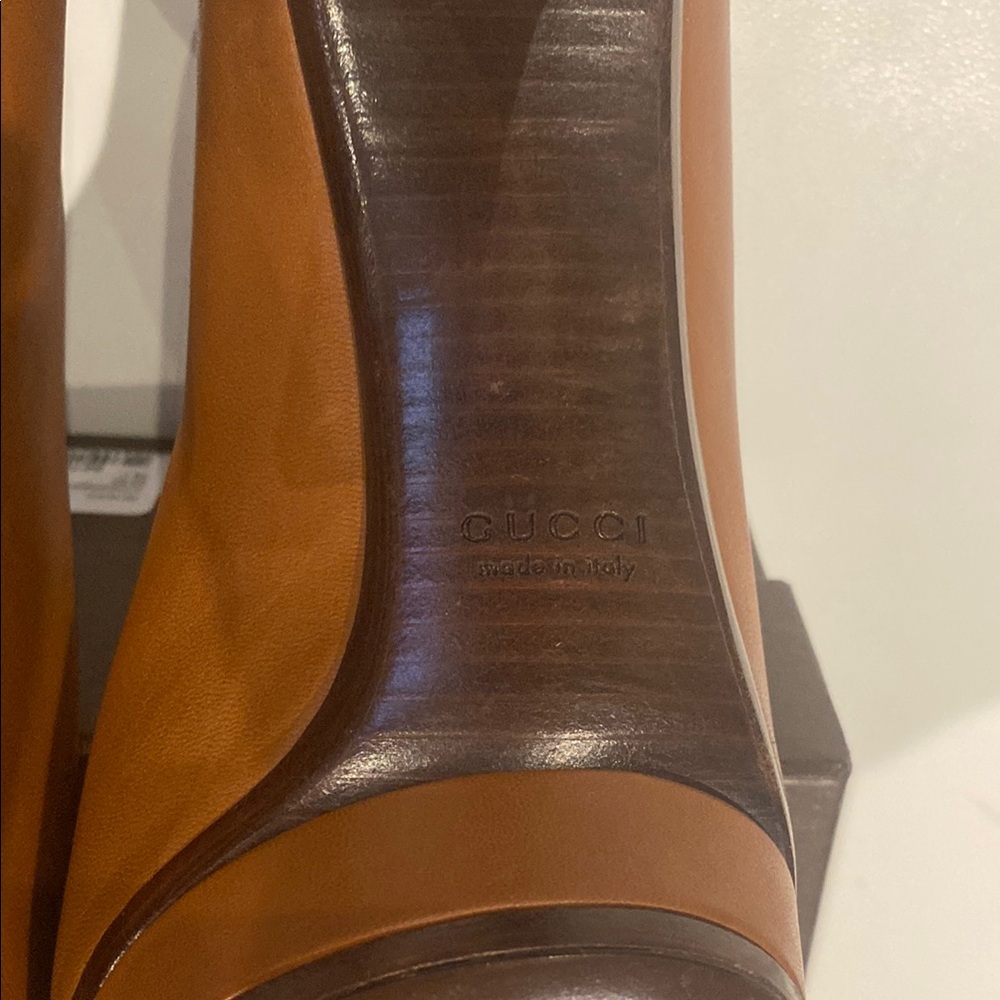 Authentic Gucci Women's Brown Platform Heels - Picture 10 of 11
